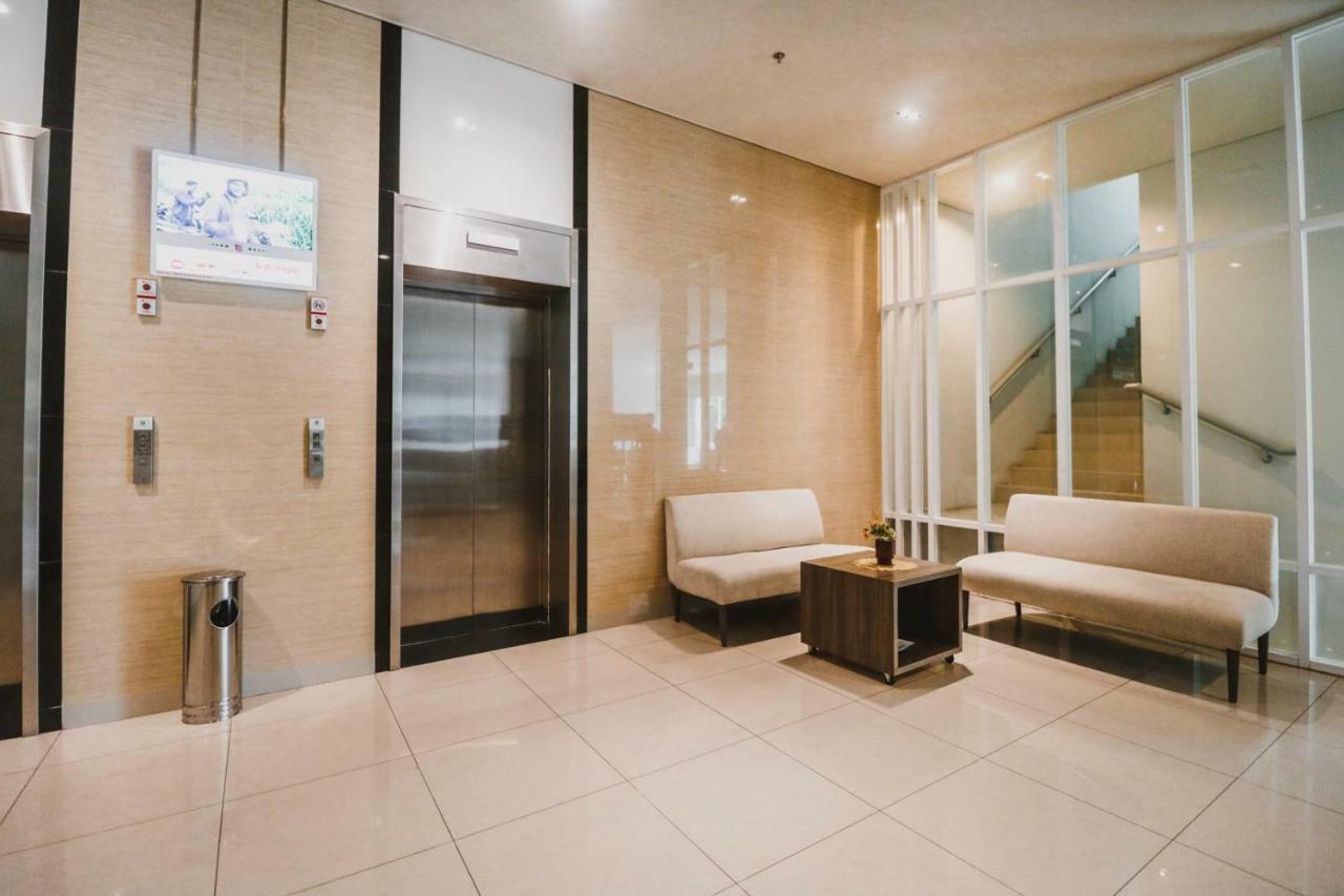 Reddoorz Apartment Near Summarecon Mall Serpong Tangerang Eksteriør bilde
